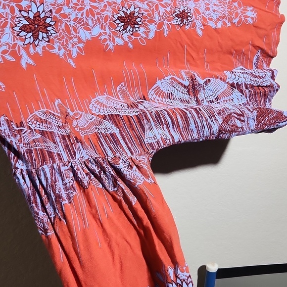 Free People Womens top Birds of a Feather Blouse Sz M B Floral V-Neck Hi-Low Hem - Picture 4 of 12